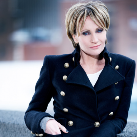 09/20 – Patricia Kaas sings Edith Piaf @ The Town Hall