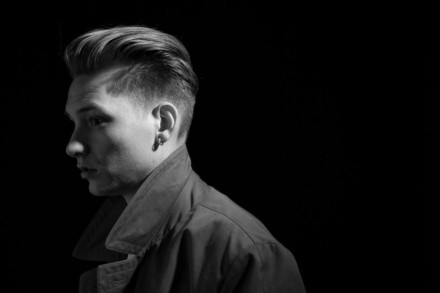 Thomas Azier: New York gigs and new music video.